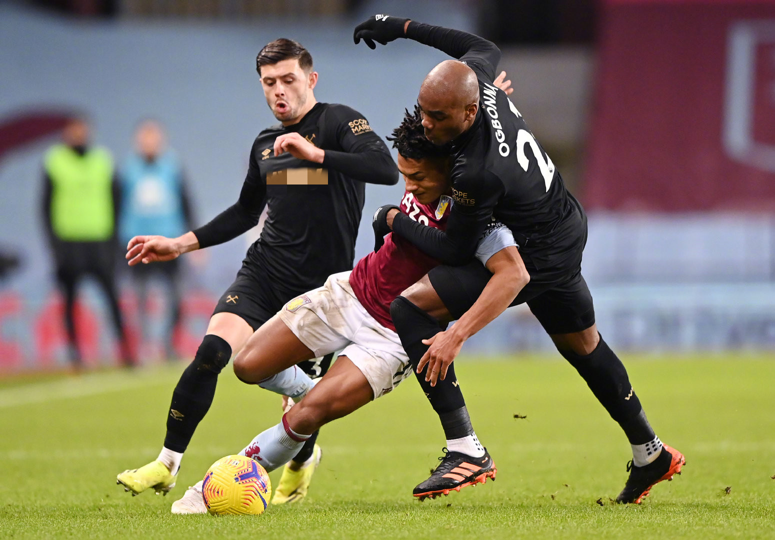 有一个隐形 有一个隐形