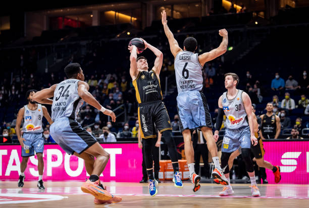 练调整战术 练调整战术