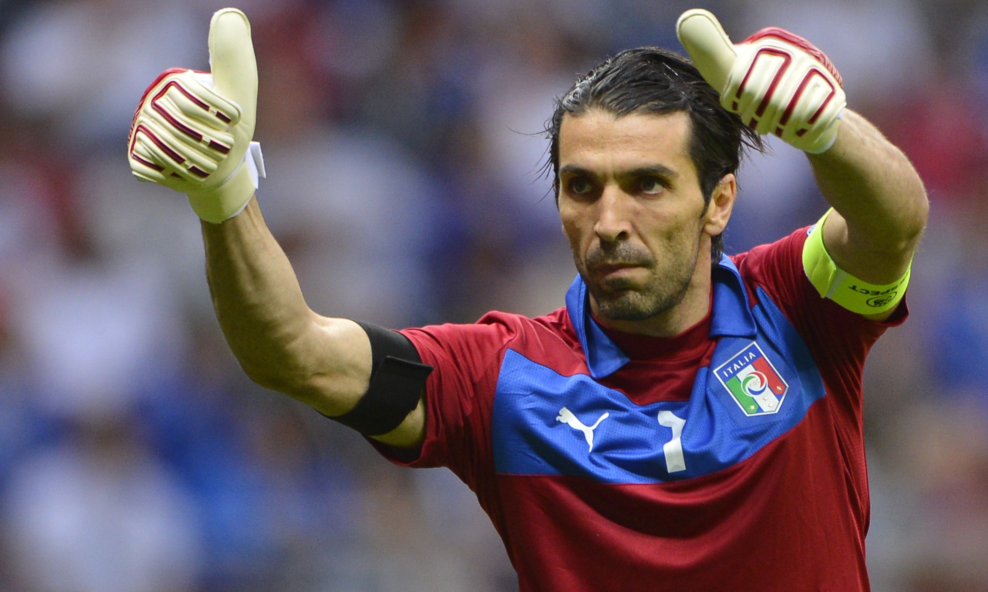 体育NBA：客场大胜 湖人128-111猛龙